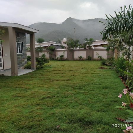 Nine Hill Villa - 2Bhk Private Villa With Pool Udaipur Buitenkant foto